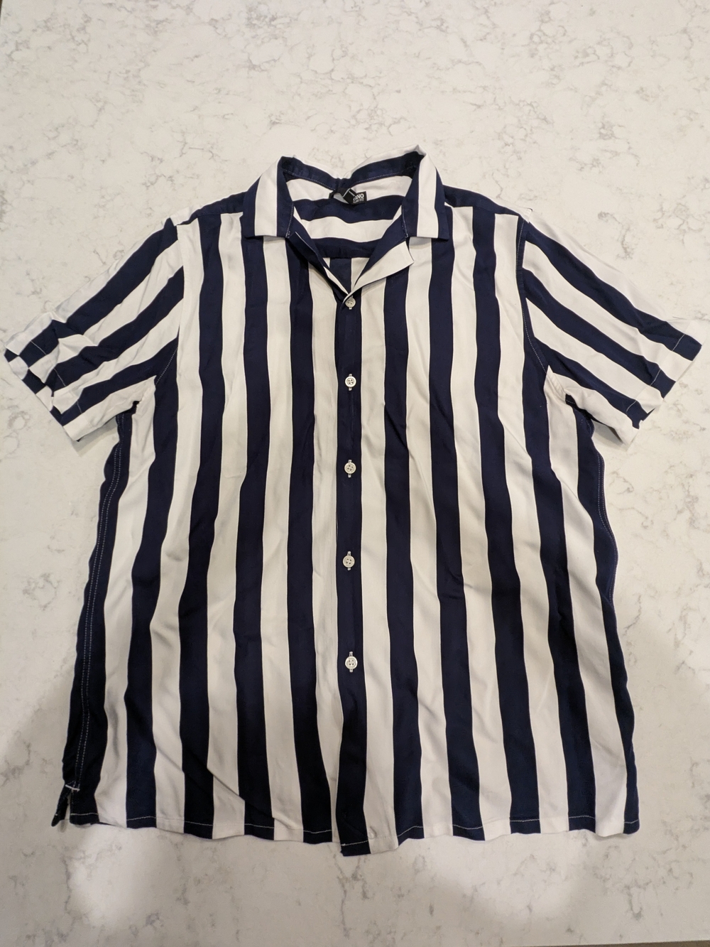 Murano Men's Striped Shirt in Blue & White Size Large